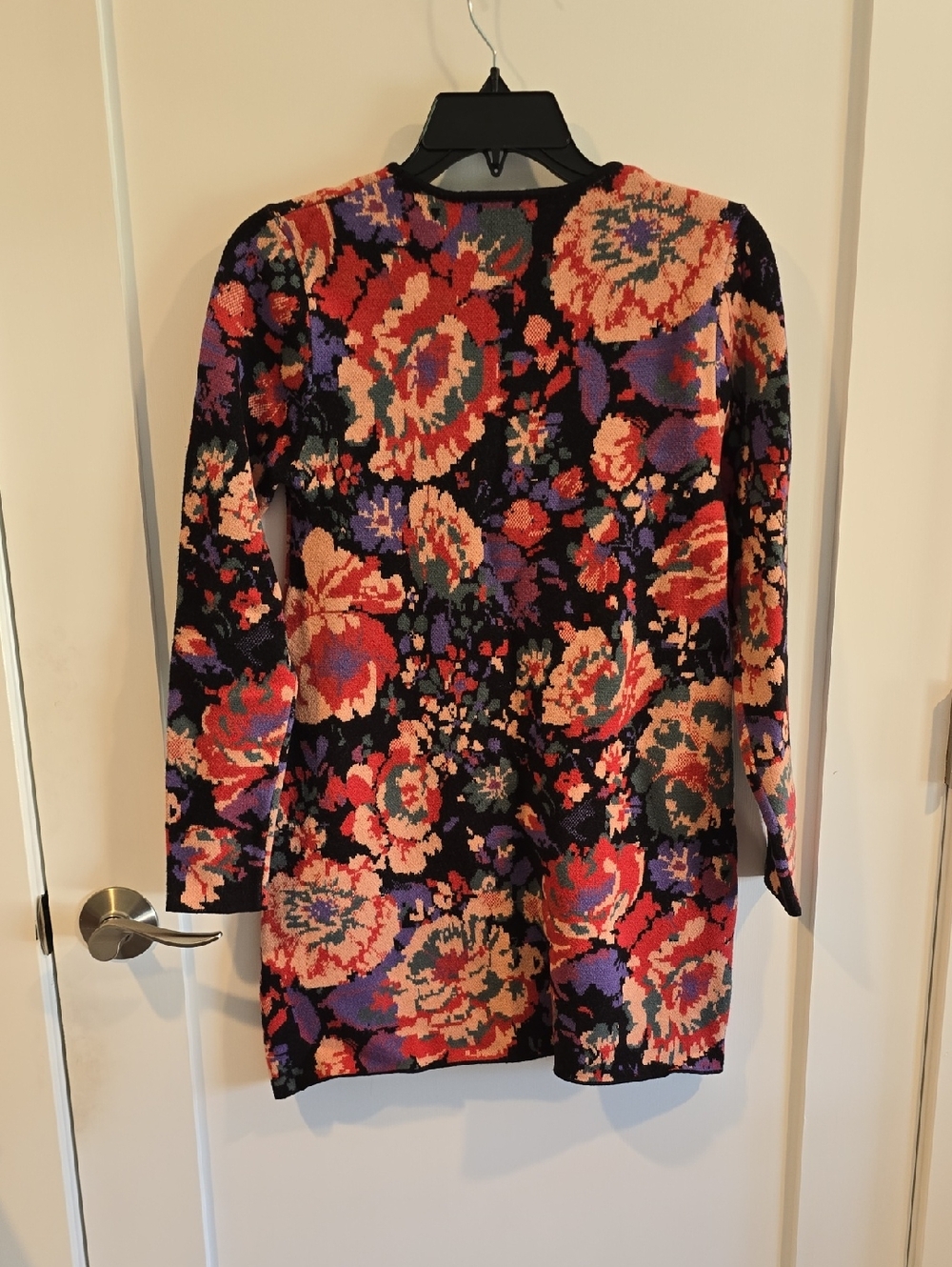 Zara Jaquard Knit Floral Dress Size Medium - Picture 8 of 8